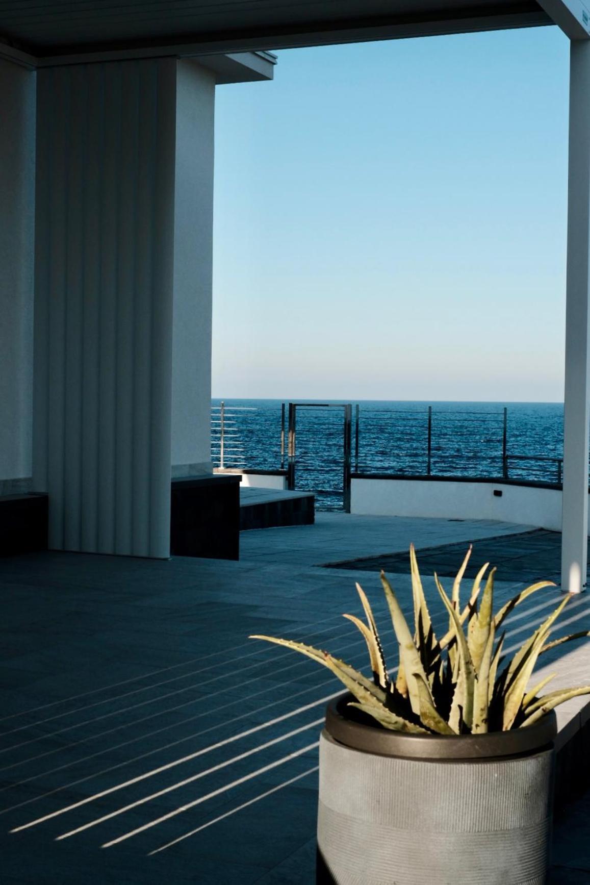 Marinabay Villa Augusta Exteriör bild